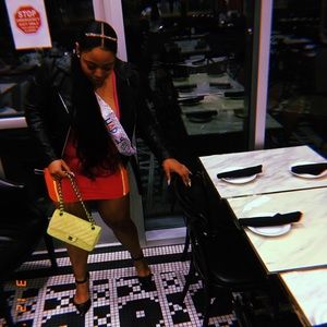 Meet your Posher, Kay